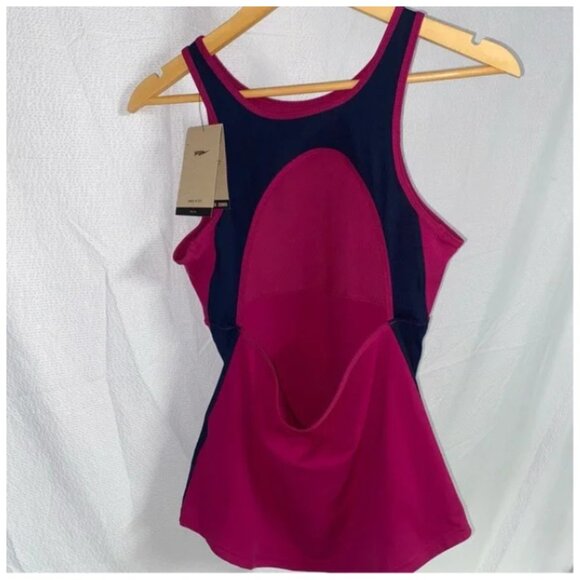 Nike Yoga NWT Women's Dri-Fit Fuchsia/Navy Athletic Top, Size Medium - Picture 4 of 7